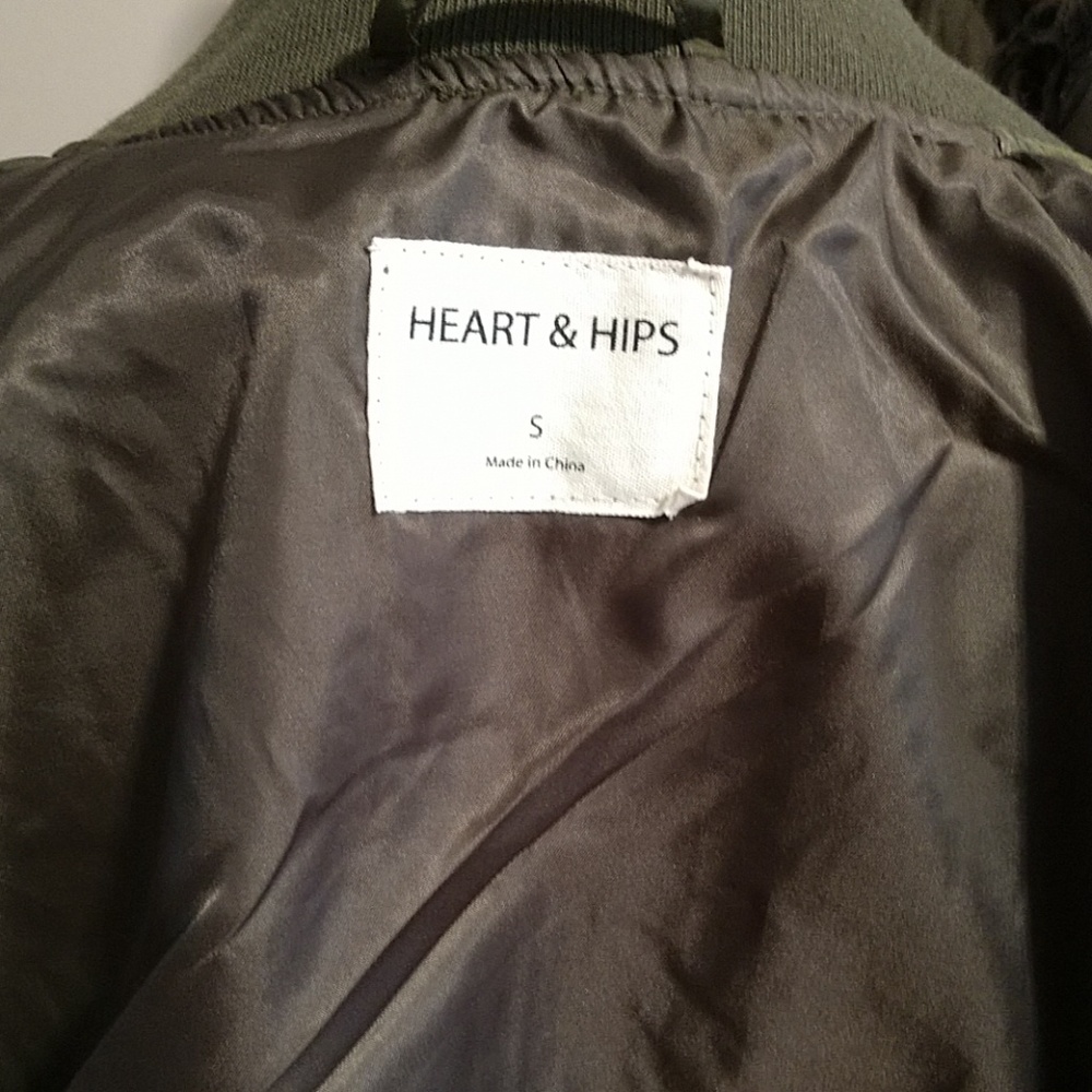 🎈 Forever 21 Satin Bomber Lightweight Jacket, NWT - Picture 7 of 8